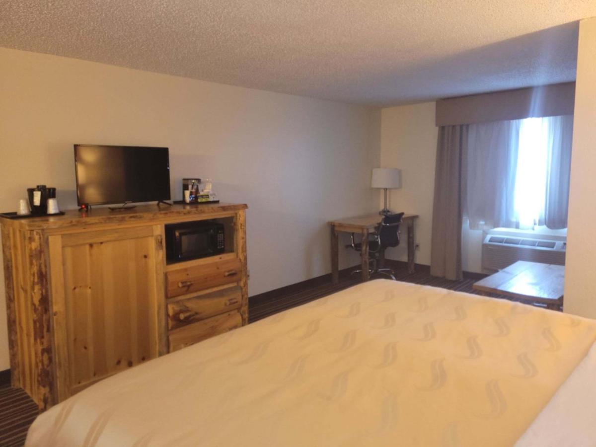 Studio 6 Suites Butte Mt I-90 I-15 Экстерьер фото
