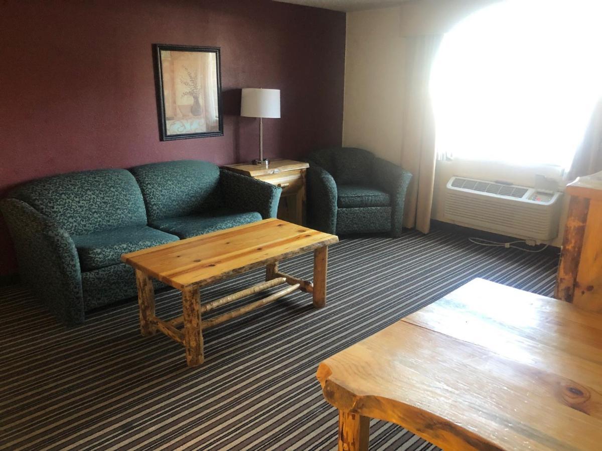 Studio 6 Suites Butte Mt I-90 I-15 Экстерьер фото
