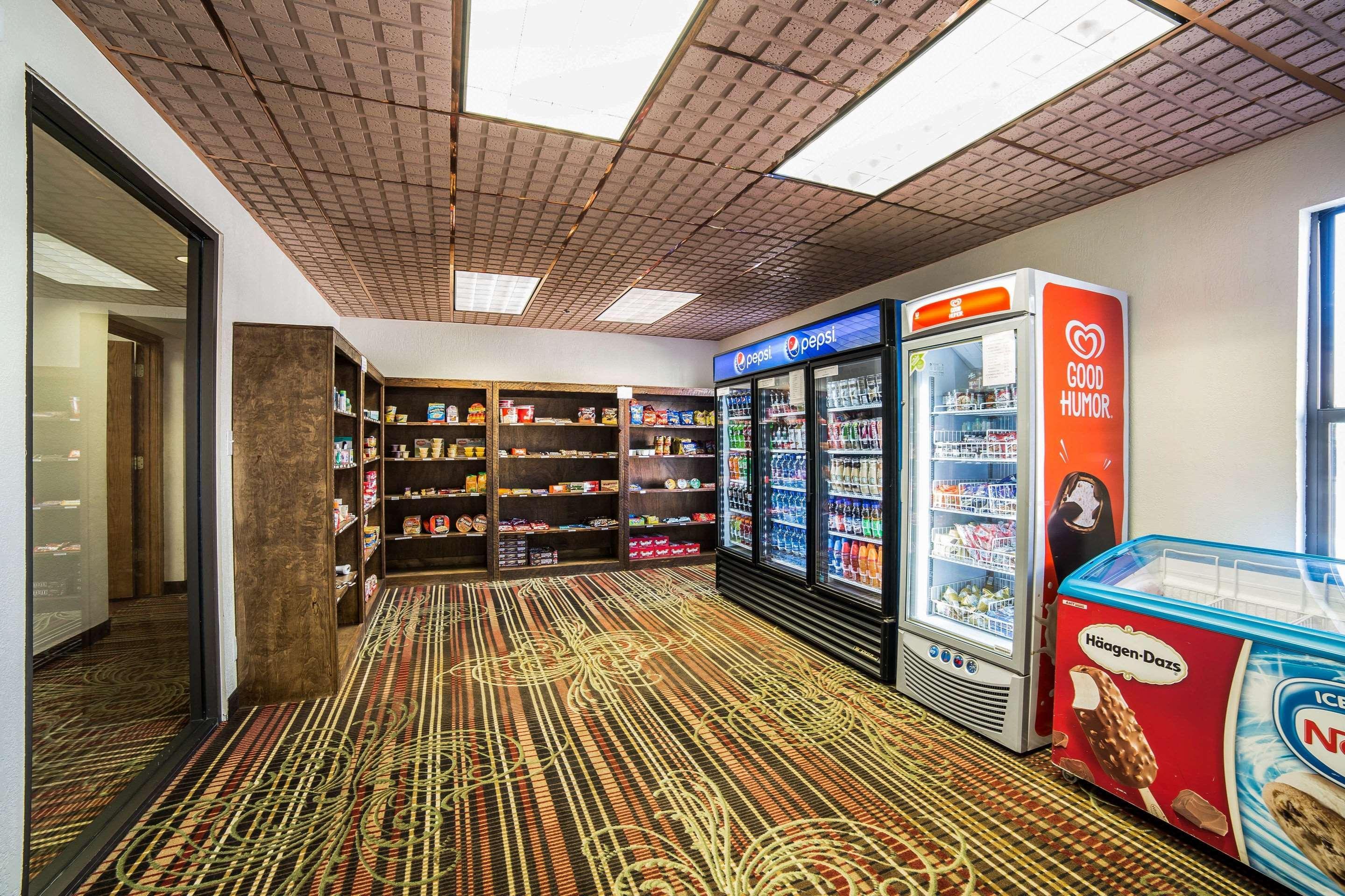 Studio 6 Suites Butte Mt I-90 I-15 Экстерьер фото