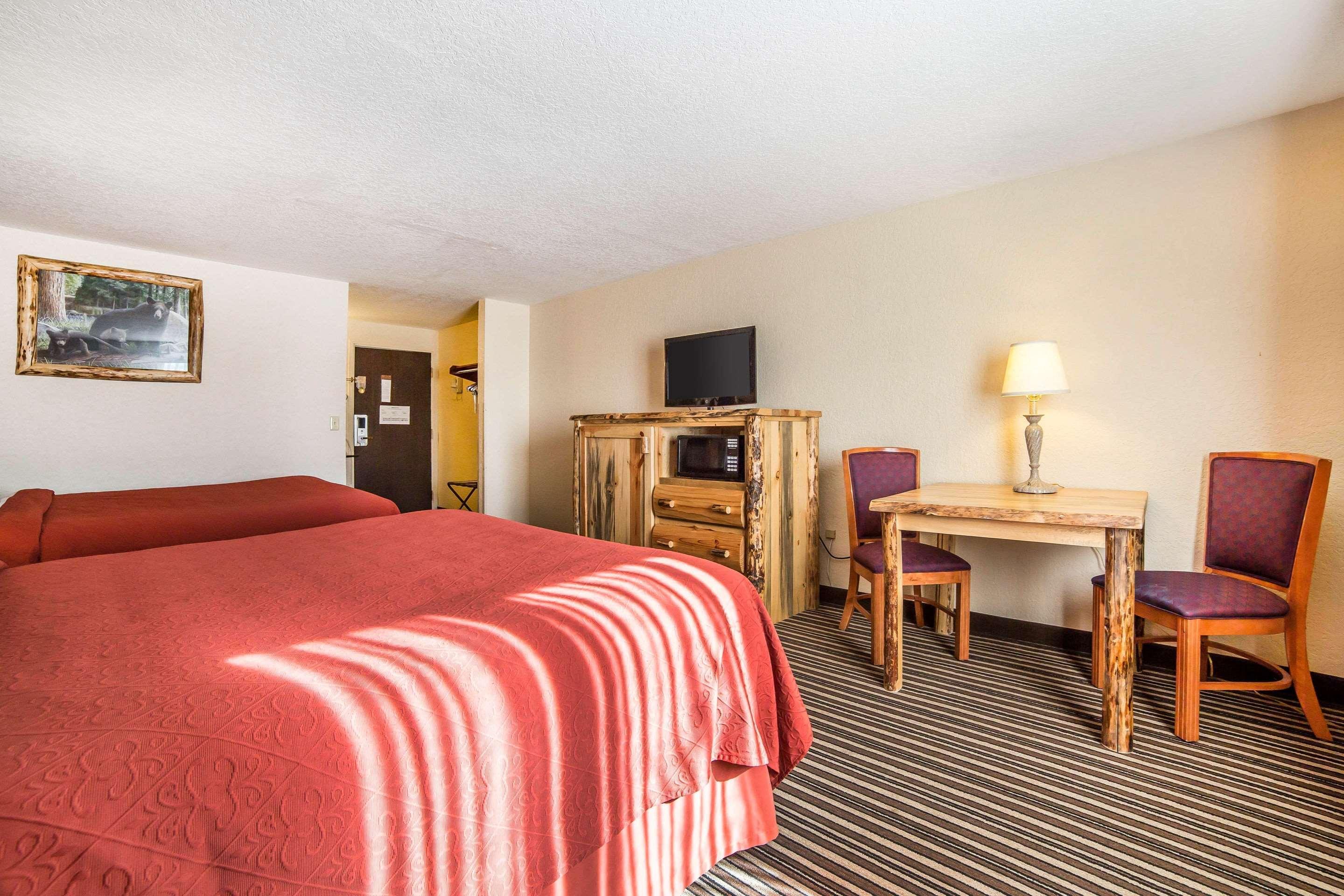 Studio 6 Suites Butte Mt I-90 I-15 Экстерьер фото